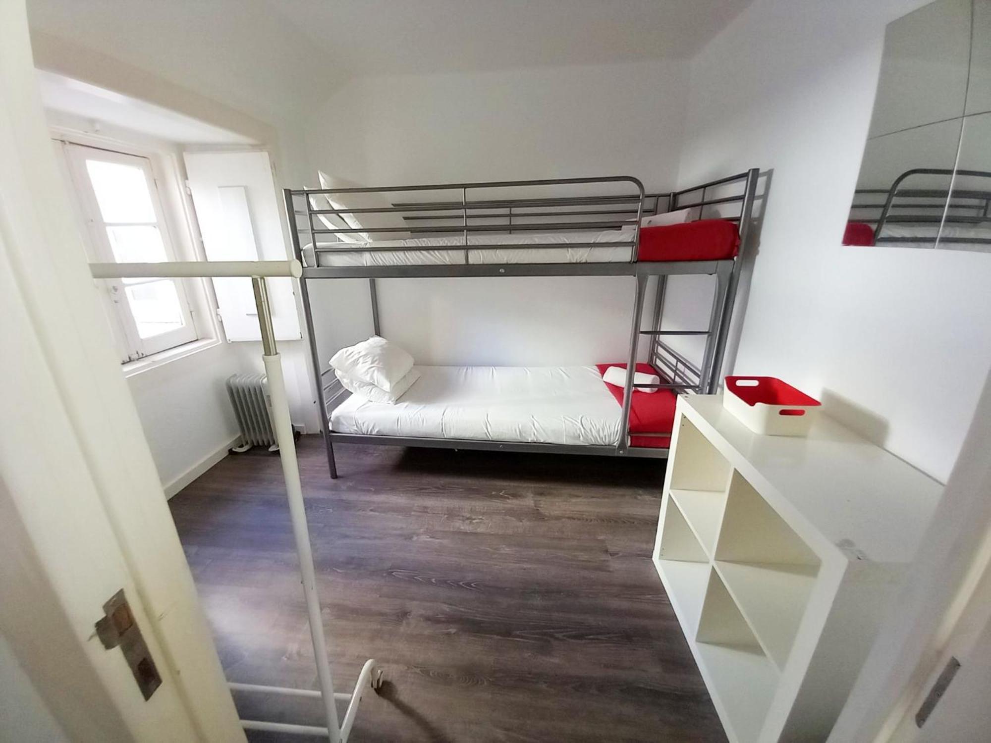 Cais Do Sodre (adults Only) Lisboa